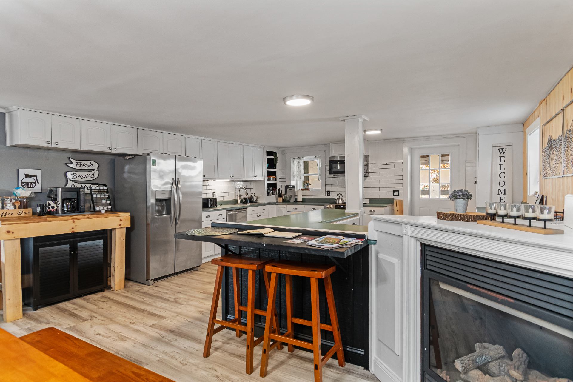 The Main House kitchen and dining