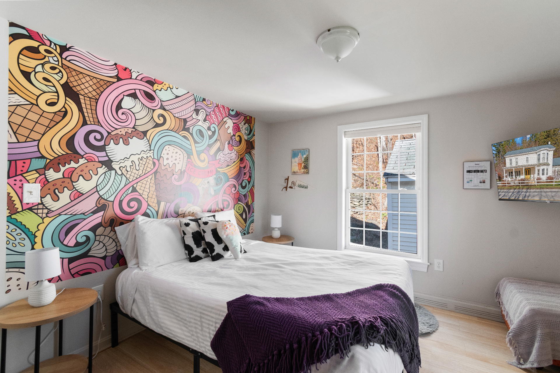 Ben & Jerry Suite interior