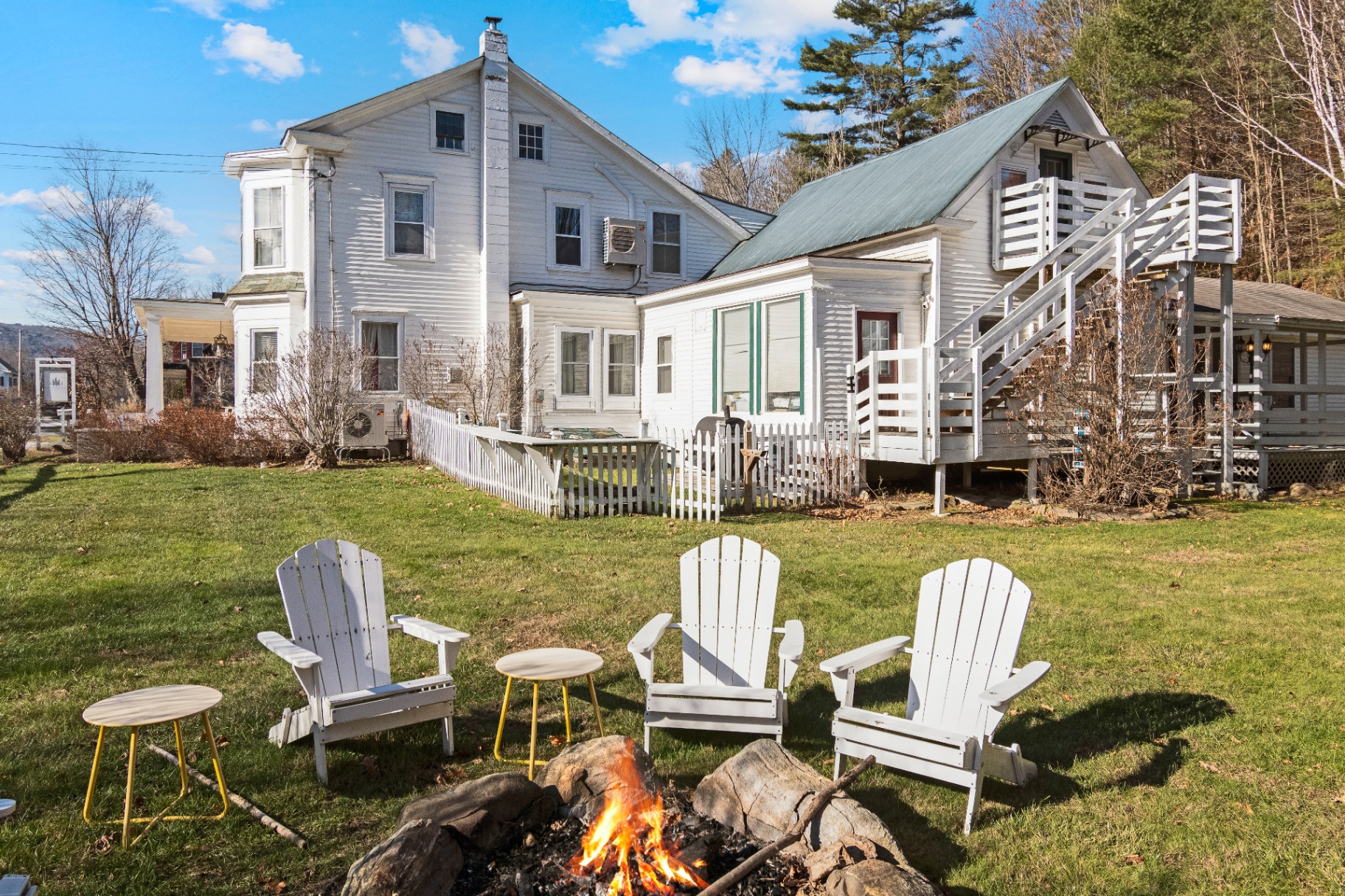 Bridgewater Living property in a peaceful Vermont setting
